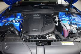 2016款奥迪A5双门45TFSI舒适型