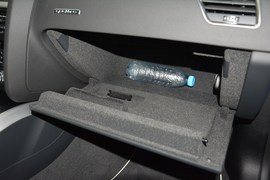 2016款奥迪A5双门45TFSI舒适型