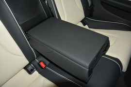 2016款奥迪A5双门45TFSI舒适型