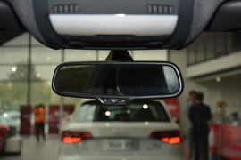 2016款奥迪A5双门45TFSI舒适型
