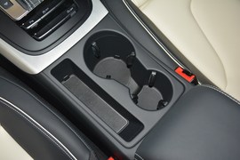 2016款奥迪A5双门45TFSI舒适型