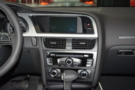 2016款奥迪A5双门45TFSI舒适型
