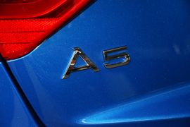 2016款奥迪A5双门45TFSI舒适型