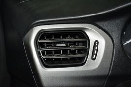 2015款雪铁龙全新爱丽舍