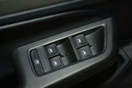 2015款大众朗逸1.6L手动舒适型