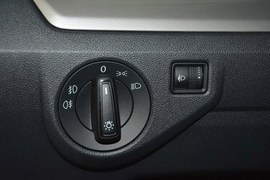 2015款大众朗逸1.6L手动舒适型