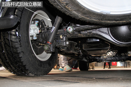 2016款驭胜实拍解析