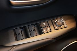 2016款雷克萨斯NX200