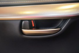 2016款雷克萨斯NX200