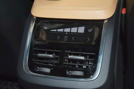 2015款沃尔沃XC90