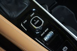 2015款沃尔沃XC90