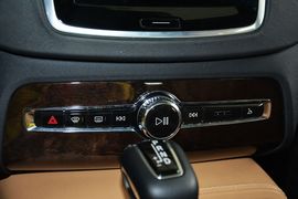 2015款沃尔沃XC90