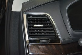 2015款沃尔沃XC90