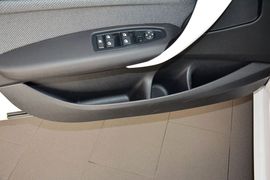 2015款宝马118i都市设计套装