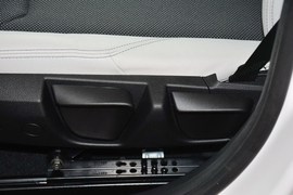 2015款宝马118i都市设计套装