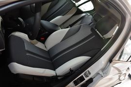 2015款宝马118i都市设计套装