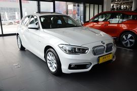 2015款宝马118i都市设计套装