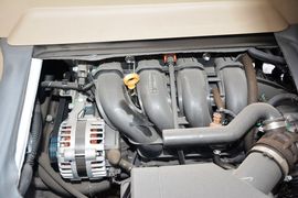 2015款五菱征程1.8L
