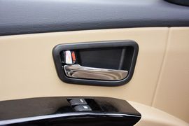 2015款五菱征程1.8L