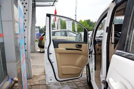 2015款五菱征程1.8L