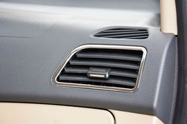 2015款五菱征程1.8L