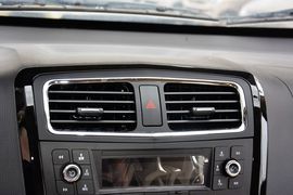 2015款五菱征程1.8L