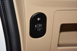 2015款五菱征程1.8L