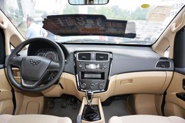 2015款五菱征程1.8L