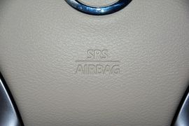 2015款日产楼兰2.5