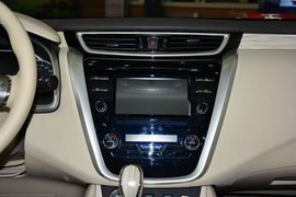 2015款日产楼兰2.5