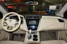 2015款日产楼兰2.5