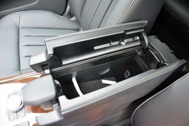 2015款奔驰E320L豪华型