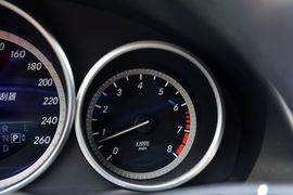 2015款奔驰E320L豪华型