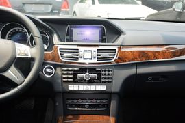 2015款奔驰E320L豪华型