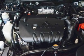 2016款三菱翼神1.8L