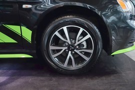 2016款三菱翼神1.8L