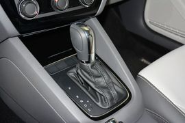 2015款大众速腾230TSI