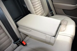 2015款大众迈腾2.0TSI尊贵型