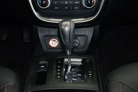 2016款奔腾X80