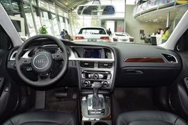 2016款奥迪A4L