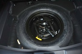 2015款Jeep自由客2.0L运动版