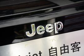 2015款Jeep自由客2.0L运动版