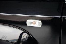2015款Jeep自由客2.0L运动版