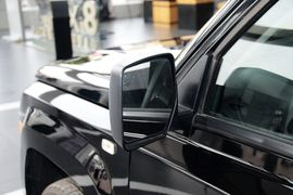 2015款Jeep自由客2.0L运动版