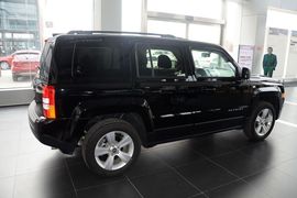 2015款Jeep自由客2.0L运动版