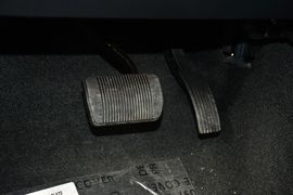 2015款Jeep自由客2.0L运动版