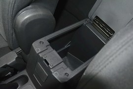 2015款Jeep自由客2.0L运动版