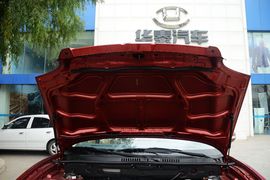 2015款华泰经典圣达菲2.0L汽油手动两驱标准型