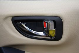 2015款华泰经典圣达菲2.0L汽油手动两驱标准型