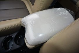 2015款华泰经典圣达菲2.0L汽油手动两驱标准型